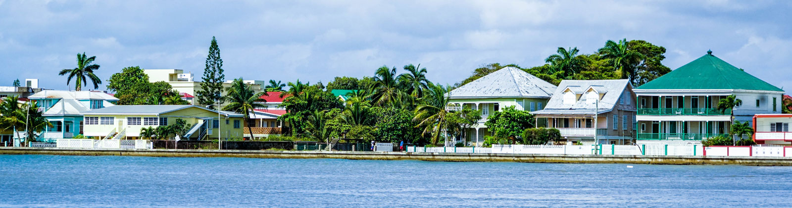 Horseback holidays in Belize
