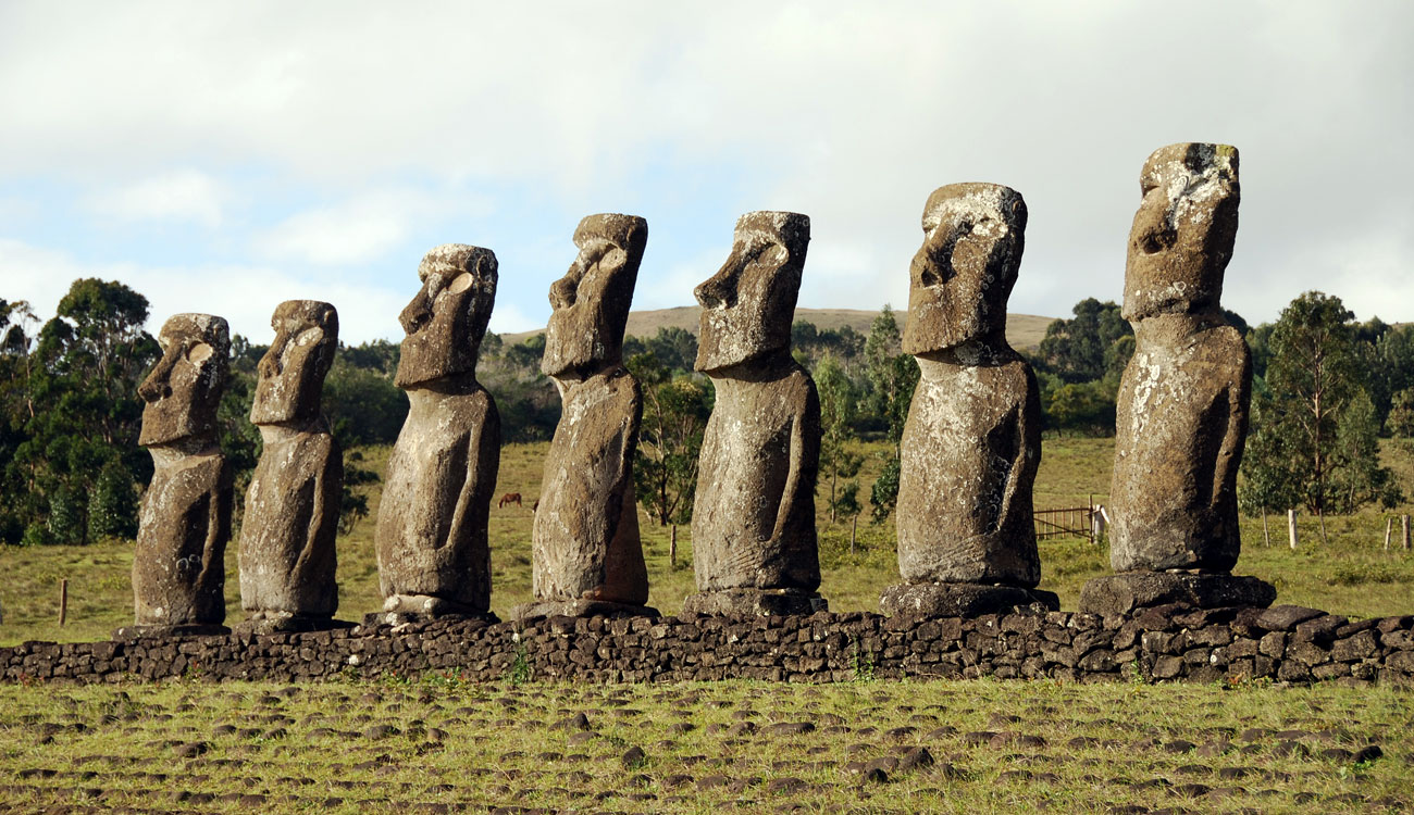 Moais - Isla de Pascua