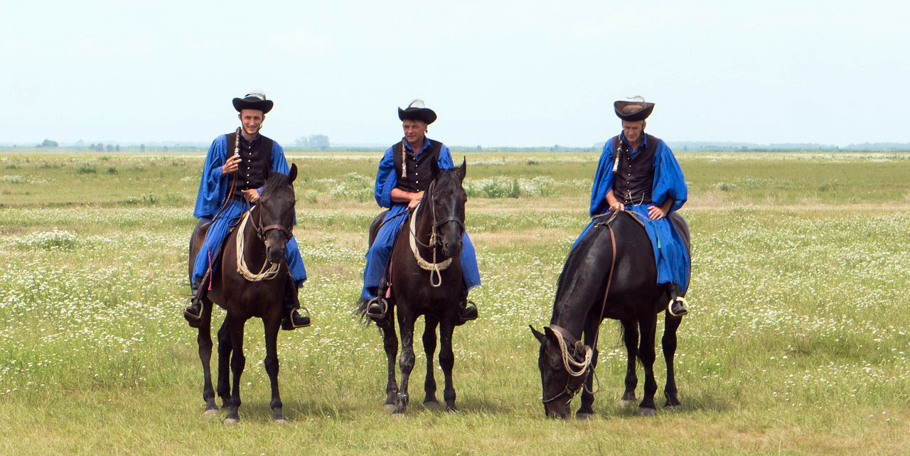 Traditionelle Trachten in Hortobágy