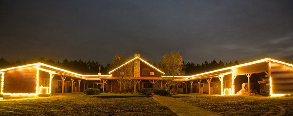 Ranch bei Nacht Ungarn