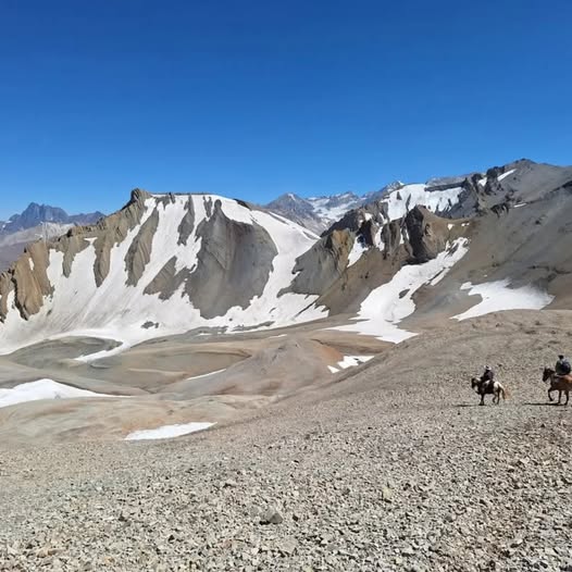 Cruce de los Andes a caballo 1